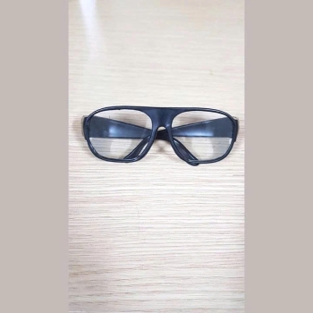 Kính thủy tinh trắng